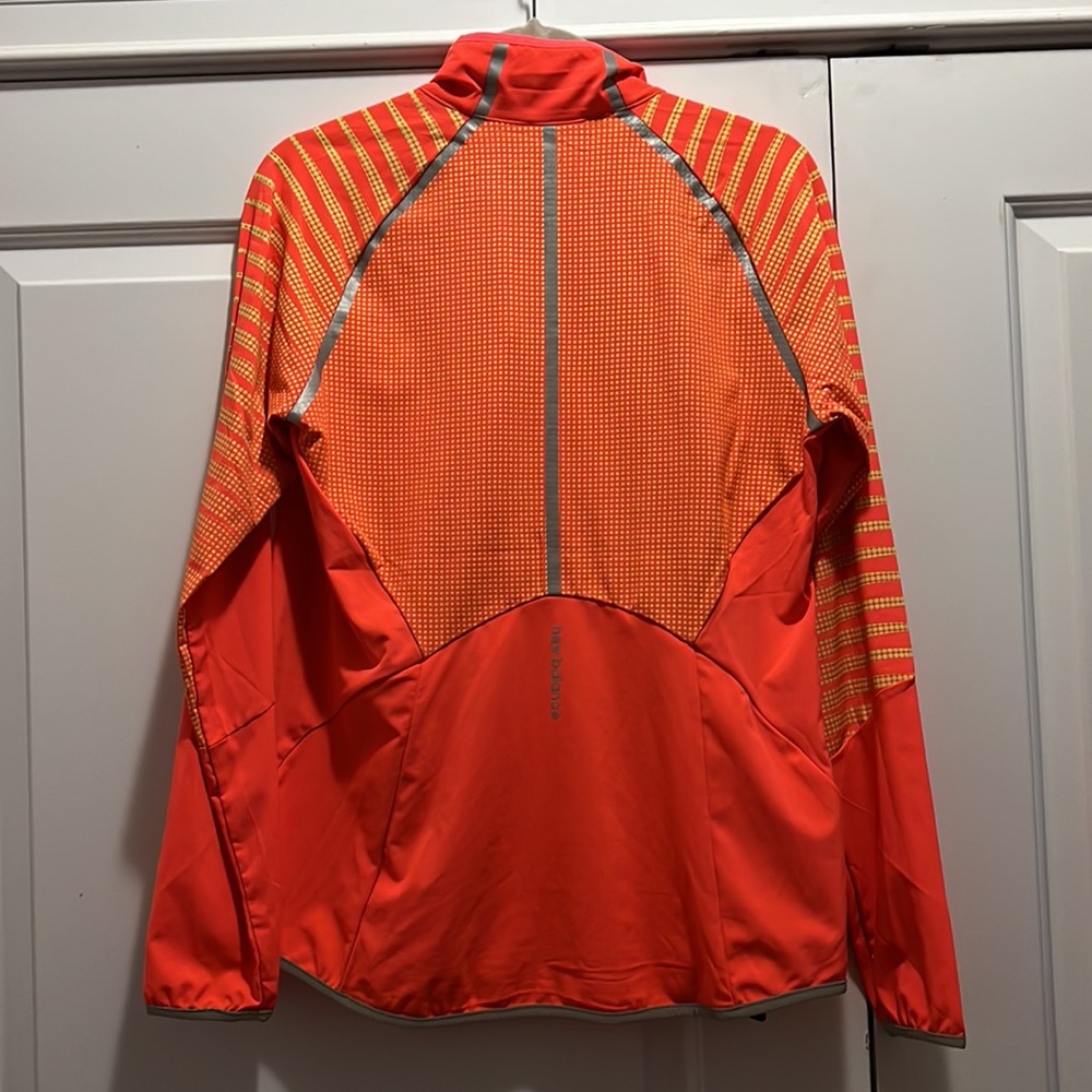 New Balance Neon Orange Reflective Running Jacket Women’s Large - Picture 5 of 5